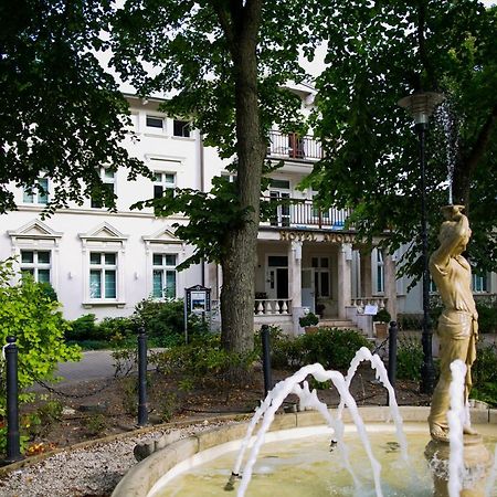 Hotel Apollo Darlowko Kültér fotó