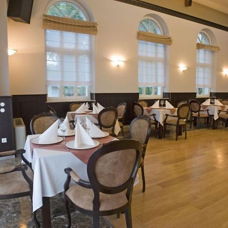 Hotel Apollo Darlowko Kültér fotó