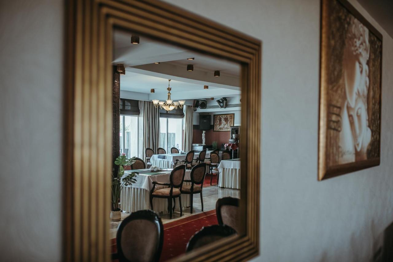 Hotel Apollo Darlowko Kültér fotó